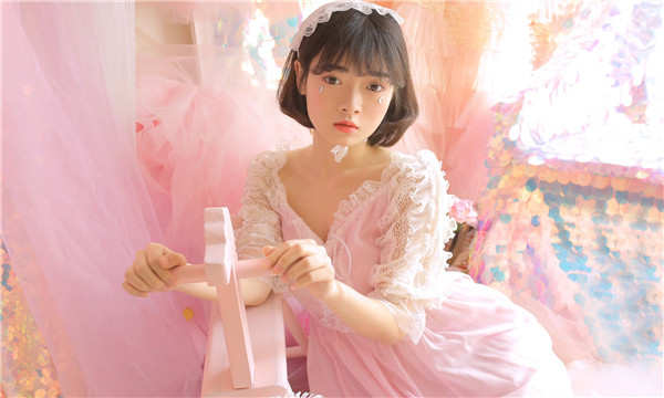 宝塔供卵试管代怀生子多少钱？这一直是很多不孕不育家庭关注的话题。在中国，不孕不育的发生率越来越高，根据《中国不孕不育现状调研报告》显示，育龄夫妇的不孕不育率从20年前的3%增长至现在的12.5%-18.2%，患者人数高达6000万以上。在这样的背景下，许多家庭通过供卵试管来实现自己的生育梦想。那么，供卵试管代怀生子的费用到底是多少呢？